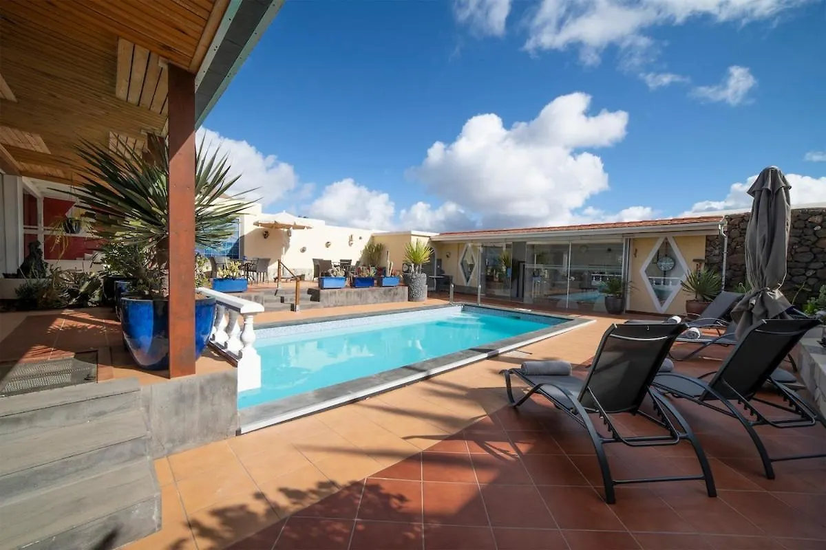 Madora La Asomada Villa